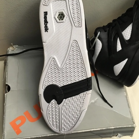 Reebok Classic Pump Omni Lite Black 4139031 - size 11 - New With Distressed  Box - Picture 10 of 12